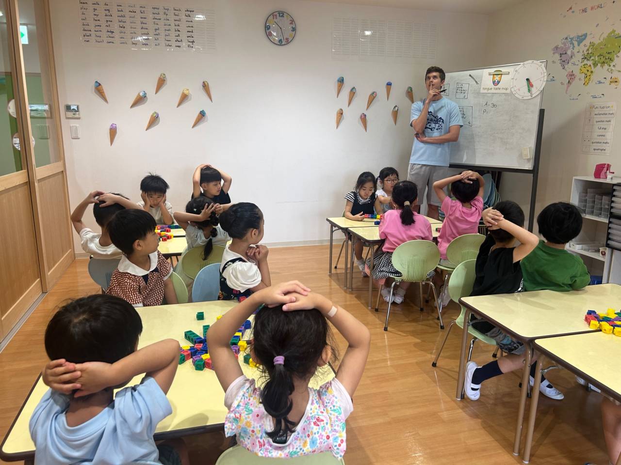 What's the Perimeter? What's the Area? ☆Kindy 3 (年長クラス )