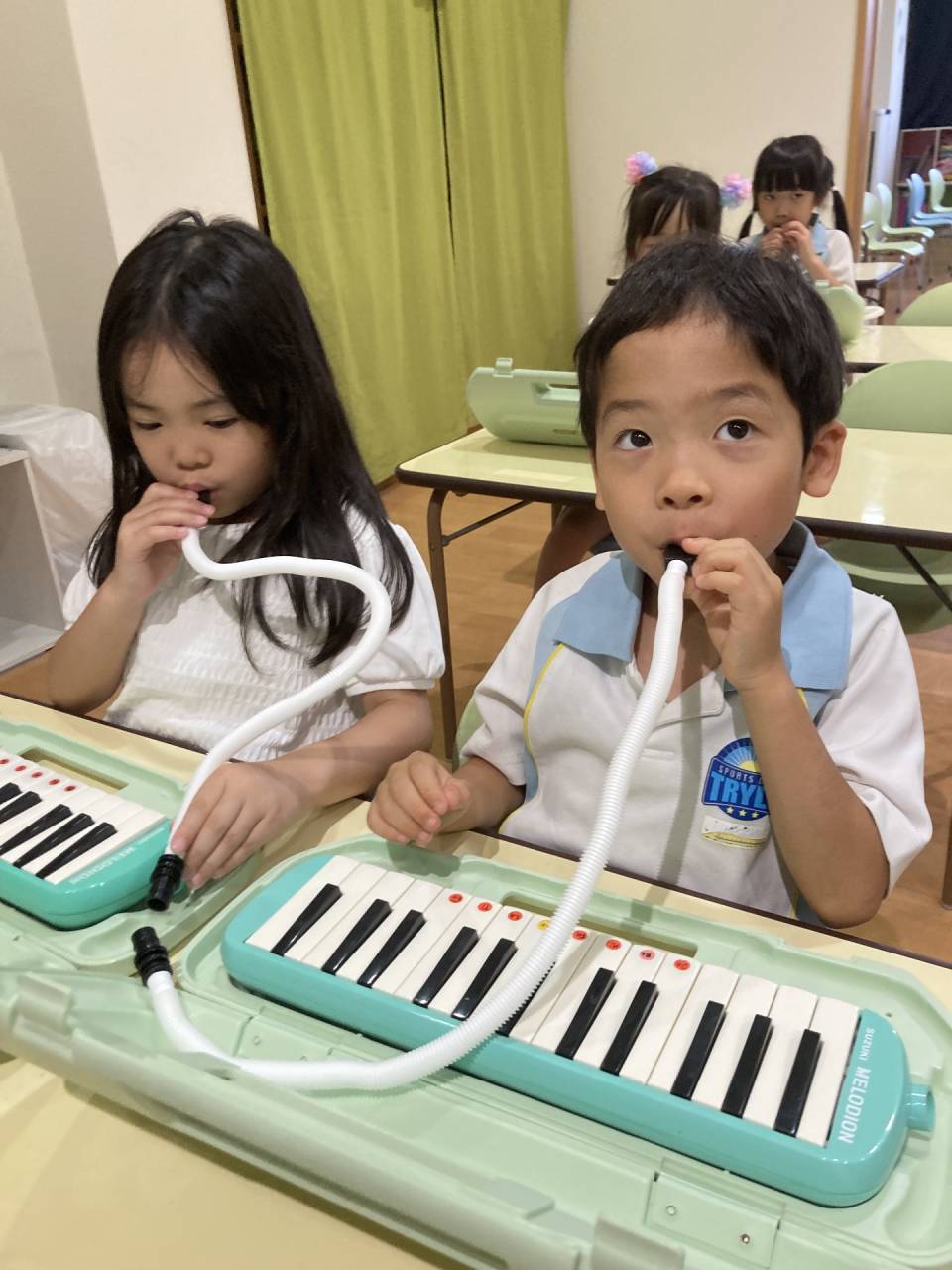 Learning the Pianica! ☆ Kindy 3